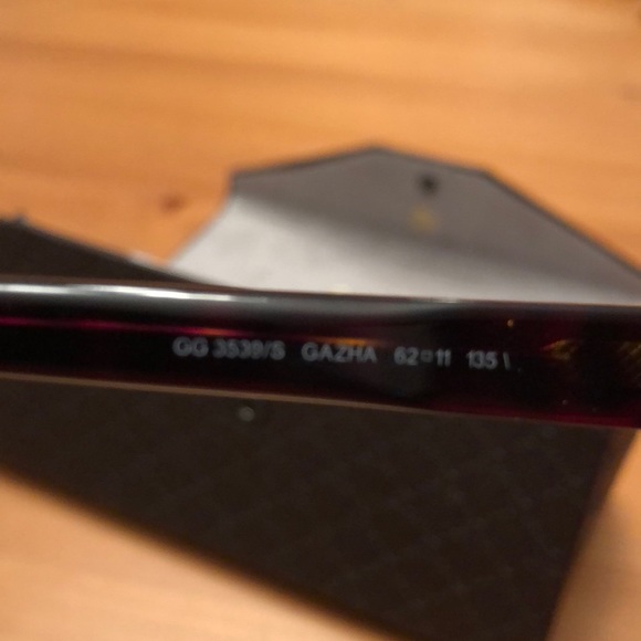 Gucci sunglasses - Picture 5 of 6